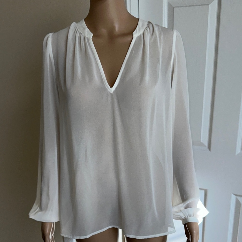 Banana Republic Sheer Cream Blouse Size Medium